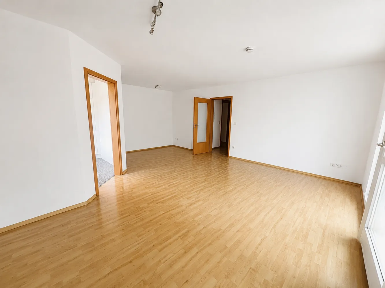 2 Zimmer Wohnung mit 65 m² in Landshut – Bild 2