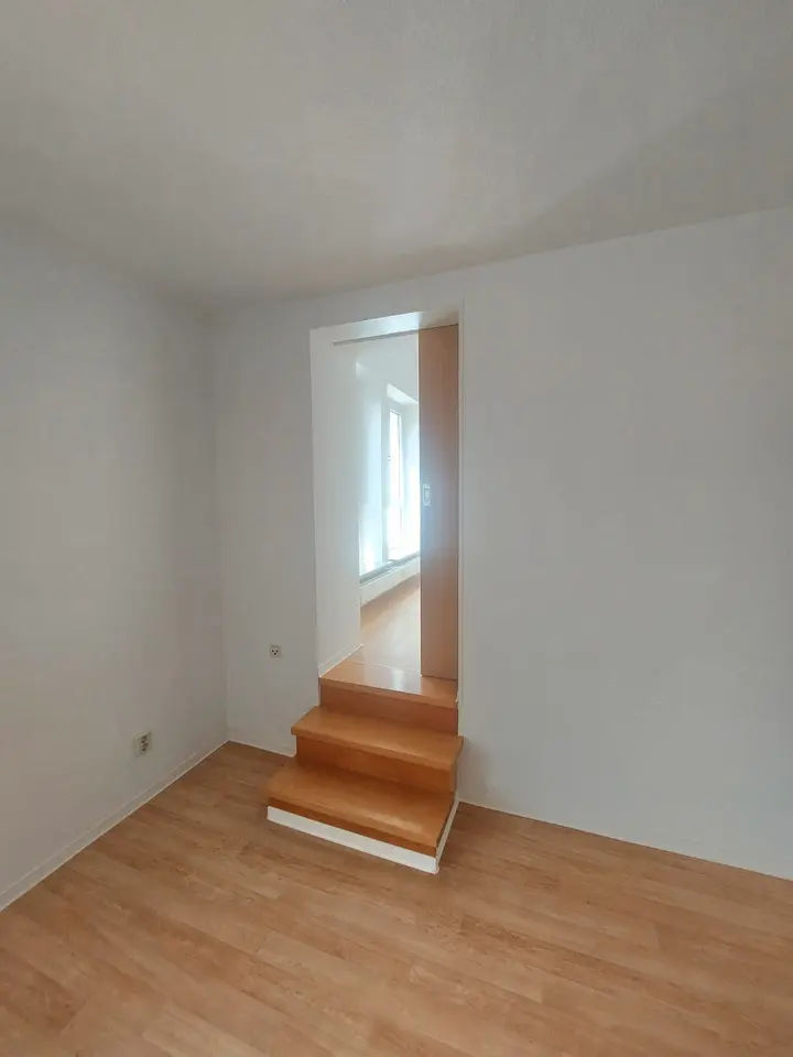 3 Zimmer Wohnung mit 76 m² in Plauen – Bild 3