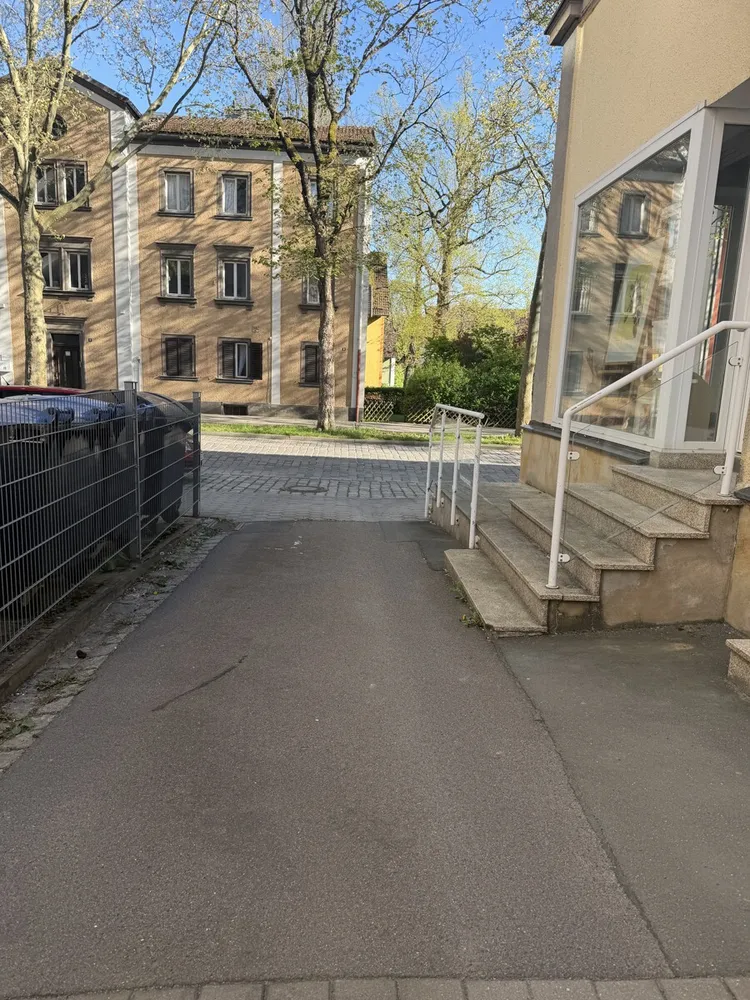 5 Zimmer Wohnung mit 136 m² in Bayreuth – Bild 2