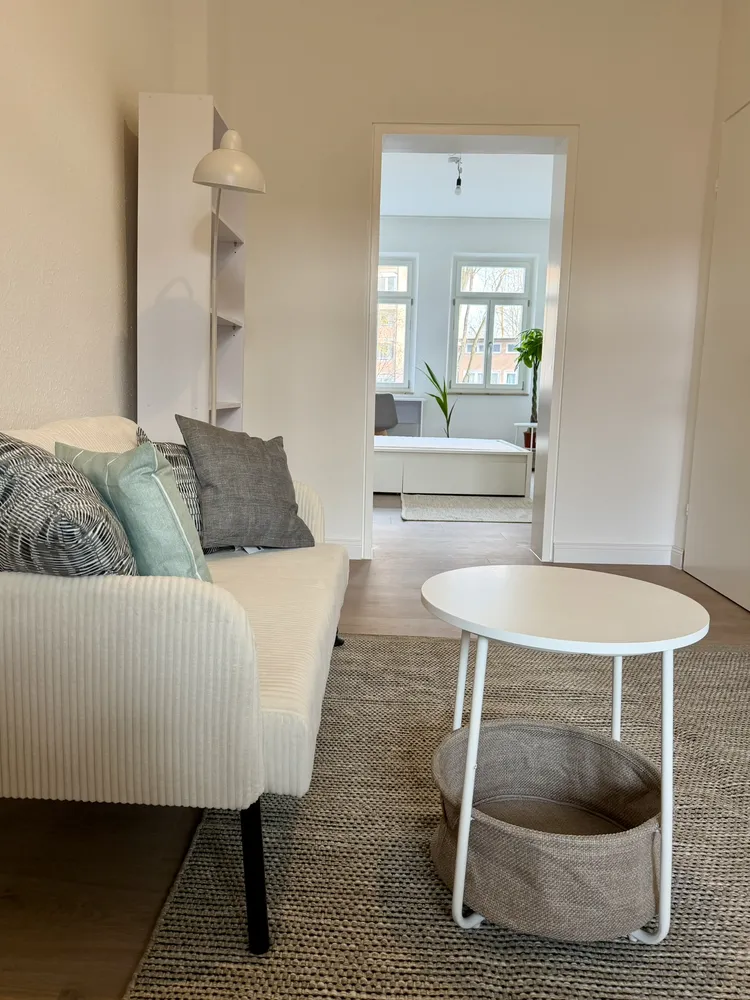 7 Zimmer Wohnung mit 133 m² in Fürth – Bild 2