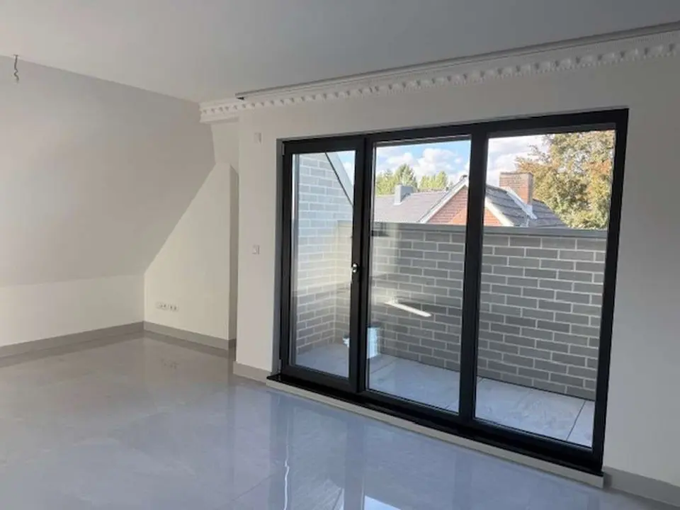 2 Zimmer Wohnung mit 62 m² in Lübeck – Bild 2