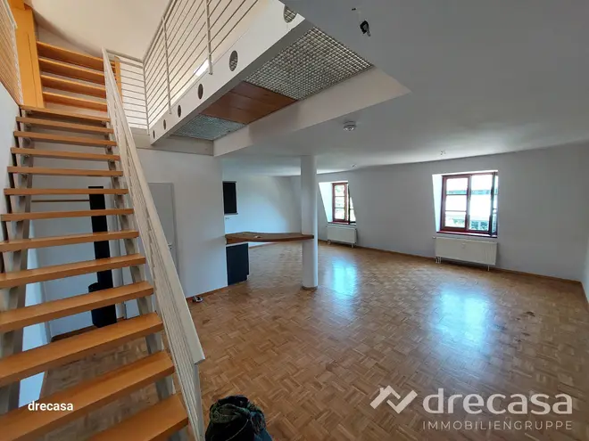 2 Zimmer Wohnung mit 80 m² in Dresden – Bild 1