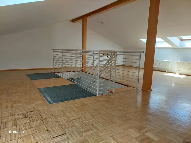 2 Zimmer Wohnung mit 80 m² in Dresden – Bild 11