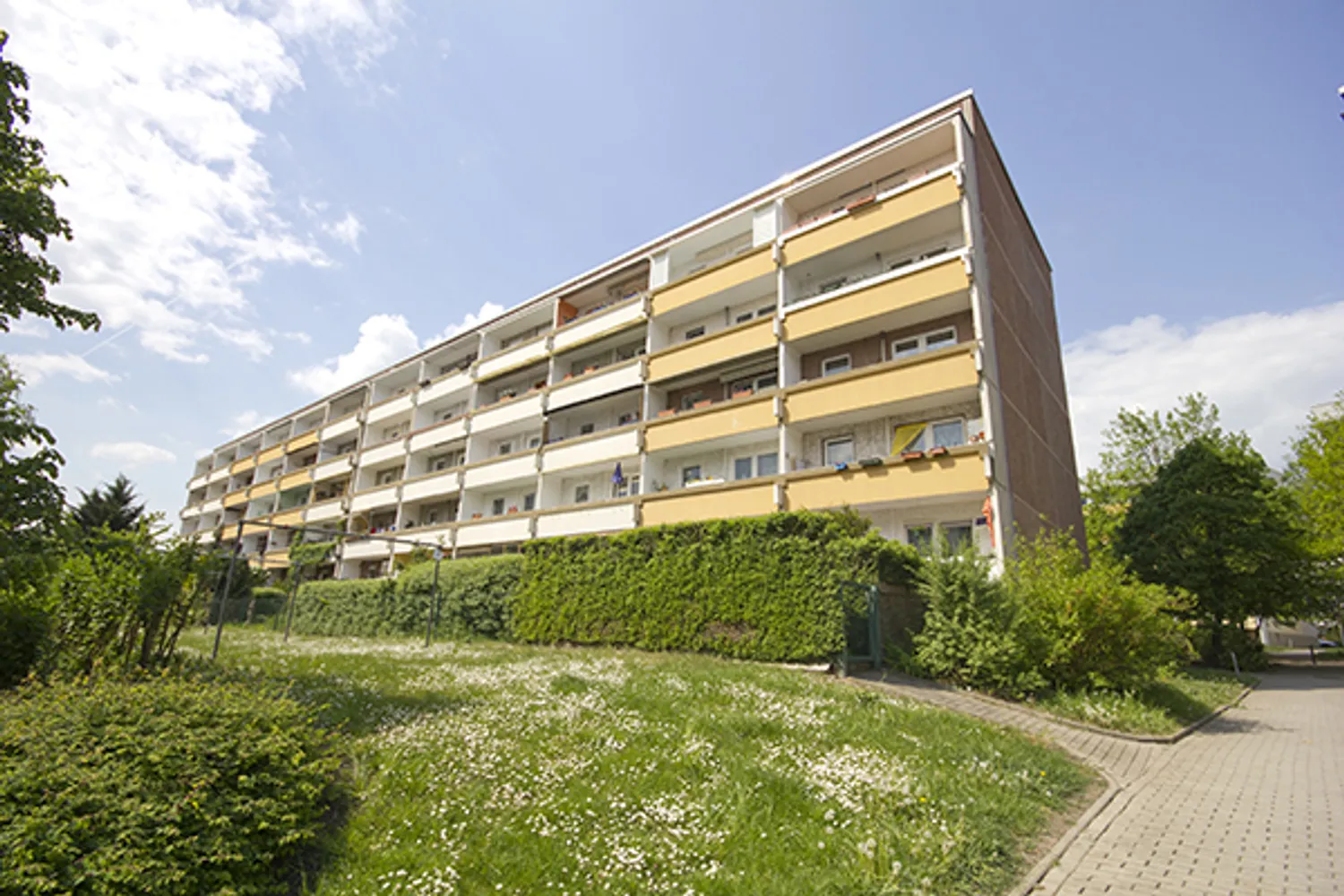 3 Zimmer Wohnung mit 69 m² in Halle (Saale) – Bild 3