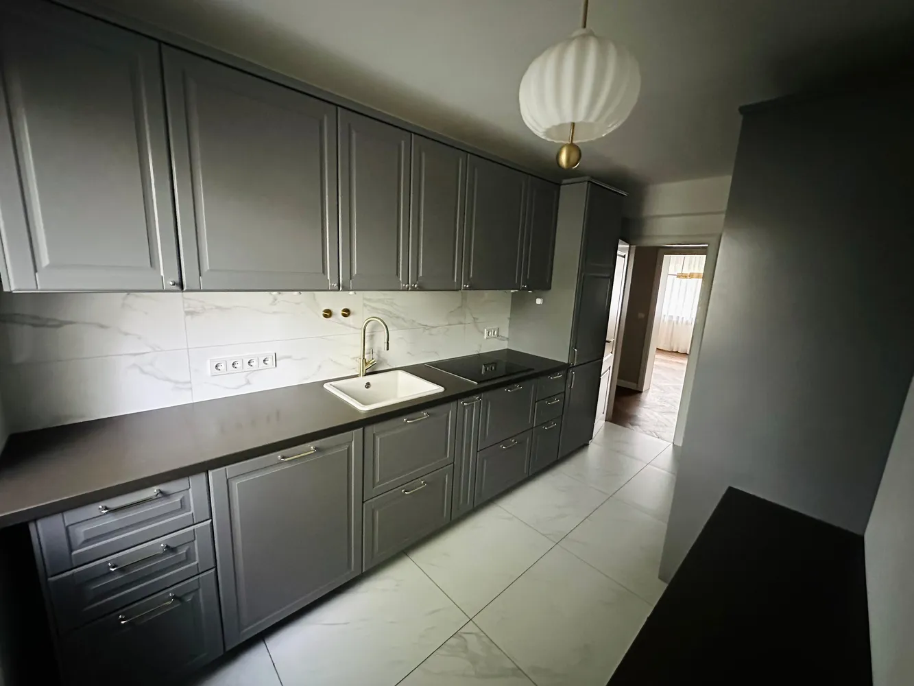 4 Zimmer Wohnung mit 90 m² in Düsseldorf – Bild 5