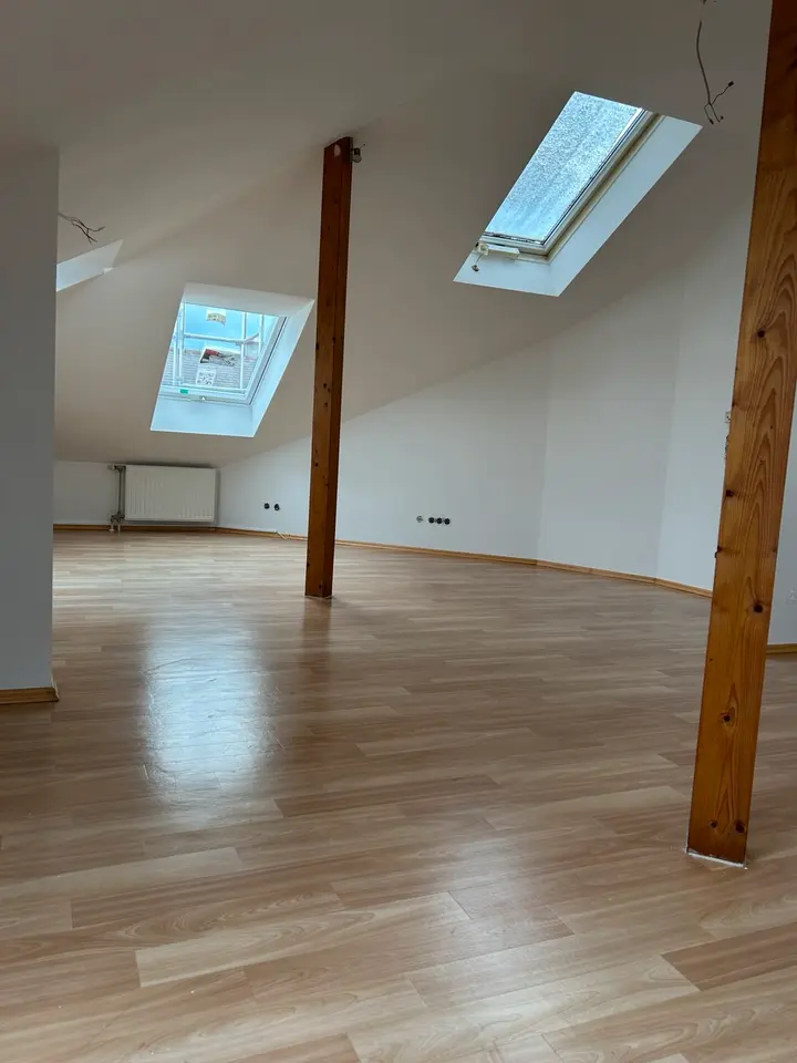2 Zimmer Wohnung mit 65 m² in Michelstadt – Bild 2