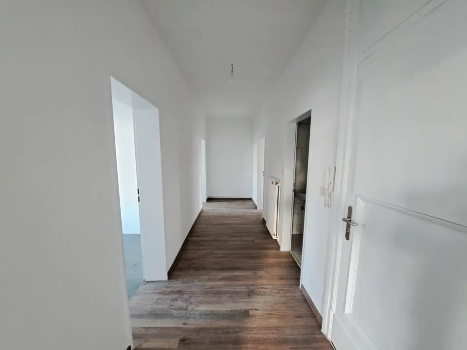 3 Zimmer Wohnung mit 80 m² in Bremerhaven – Bild 7