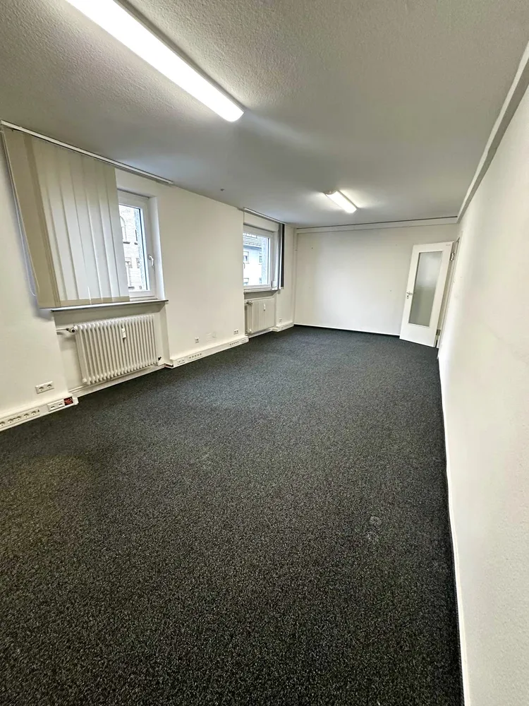 4 Zimmer Wohnung mit 129 m² in Heilbronn – Bild 2