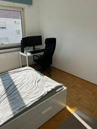 2 Zimmer Wohnung mit 74 m² in Mannheim – Bild 2