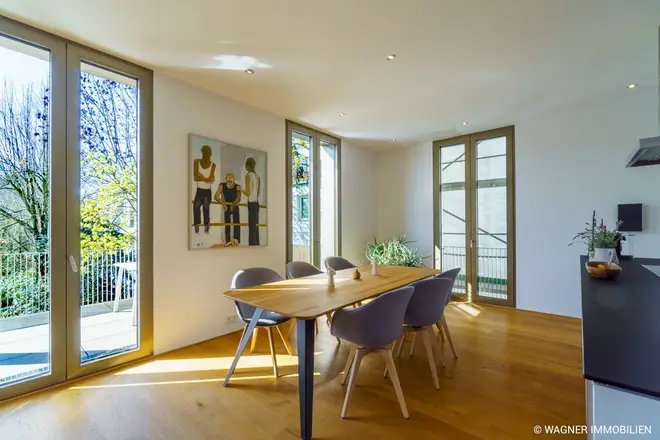 3 Zimmer Wohnung mit 130 m² in Wiesbaden – Bild 2