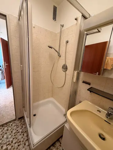 1 Zimmer Wohnung mit 31 m² in Augsburg – Bild 6