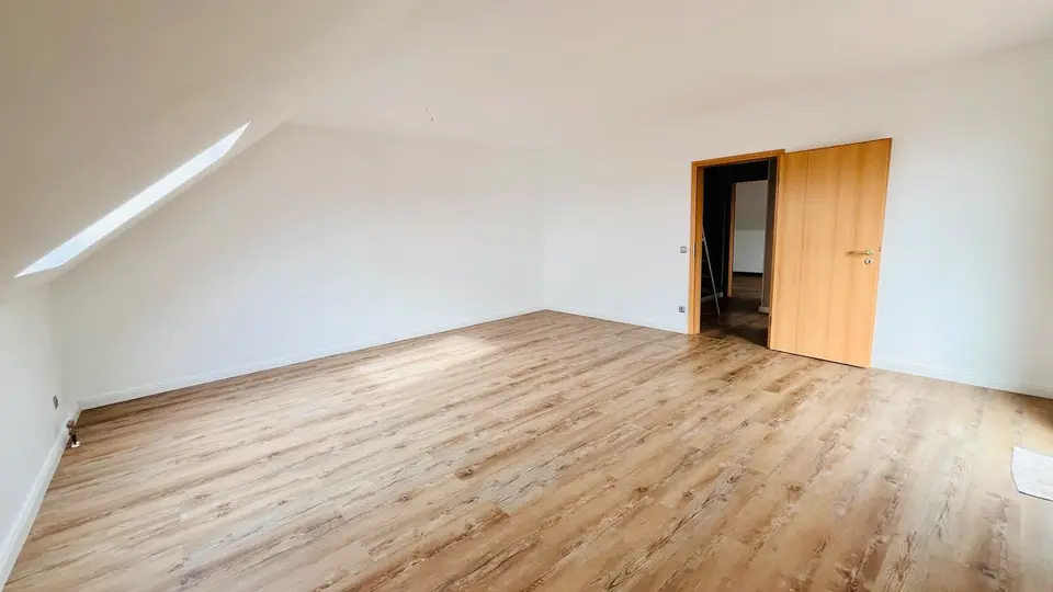 2 Zimmer Wohnung mit 80 m² in Elsdorf – Bild 2