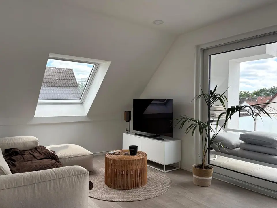4 Zimmer Wohnung mit 104 m² in Dietzenbach – Bild 1