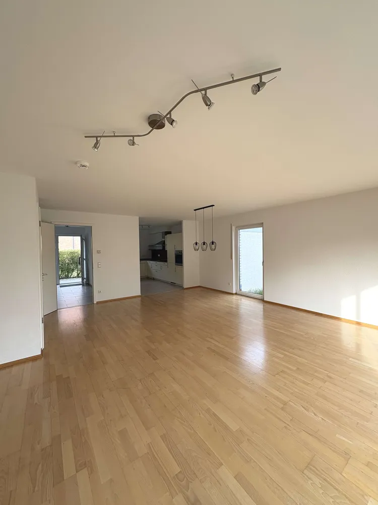 5 Zimmer Haus mit 163 m² in Düsseldorf – Bild 1