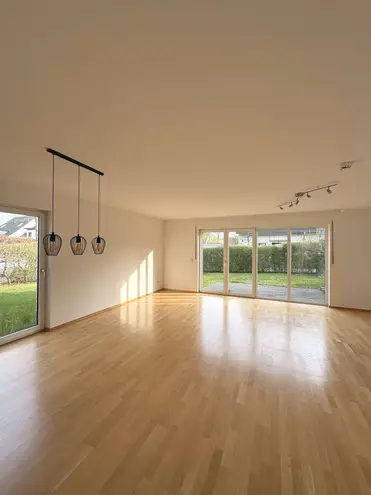 5 Zimmer Haus mit 163 m² in Düsseldorf – Bild 3