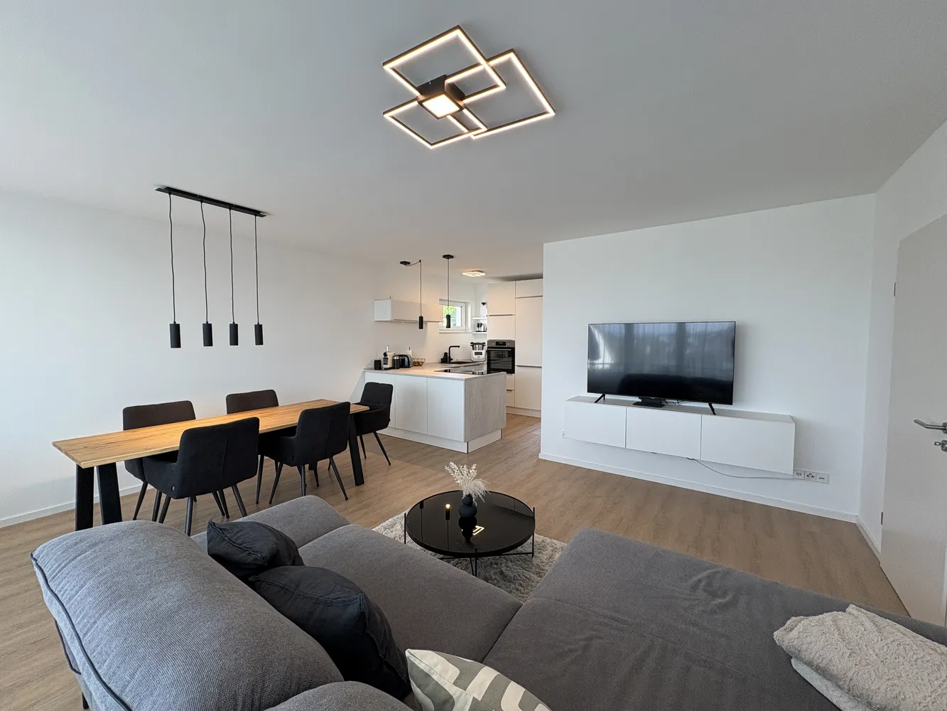 4 Zimmer Wohnung mit 90 m² in Reutlingen – Bild 1