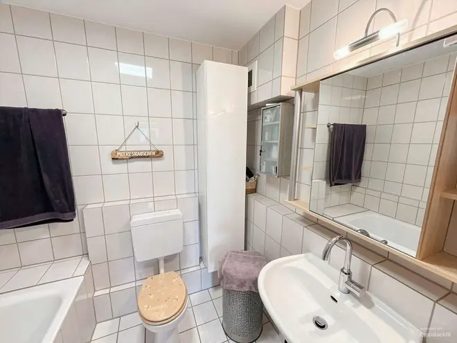 2 Zimmer Wohnung mit 72 m² in Oberhausen – Bild 4