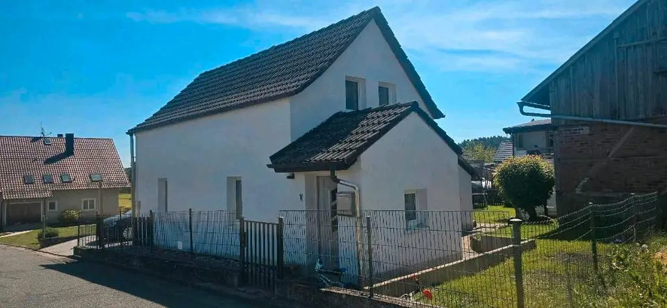 4 Zimmer Haus mit 105 m² in Amberg – Bild 2