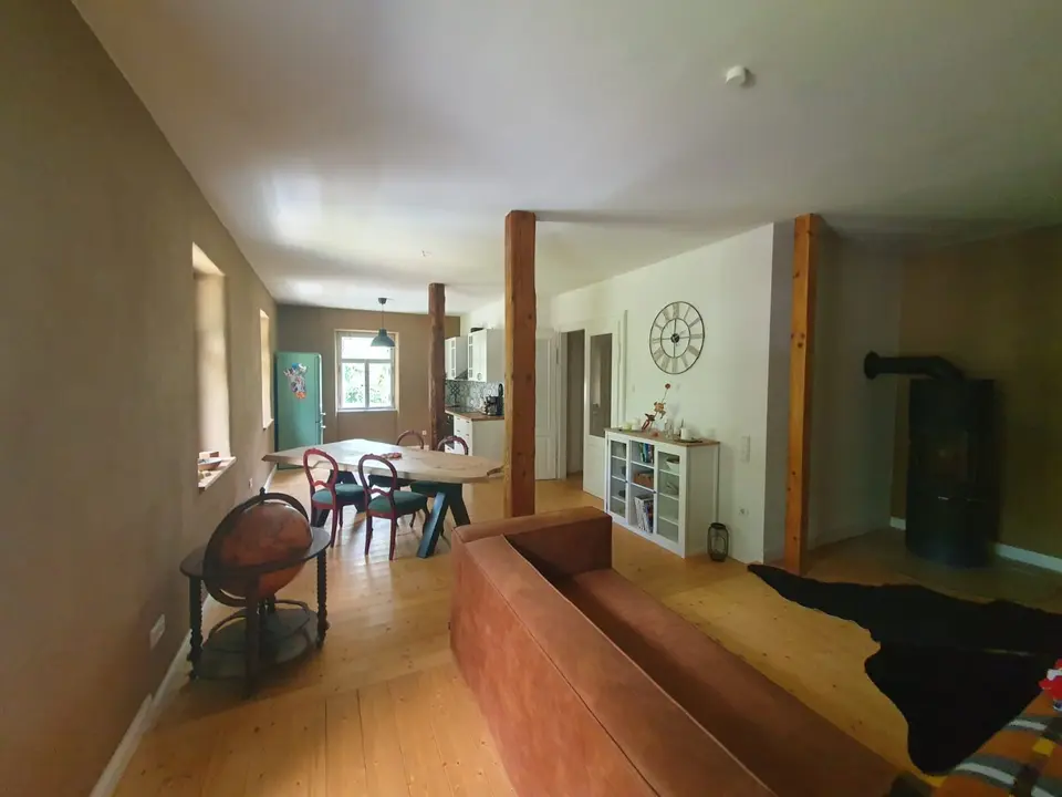 4 Zimmer Wohnung mit 108 m² in Löbau – Bild 2