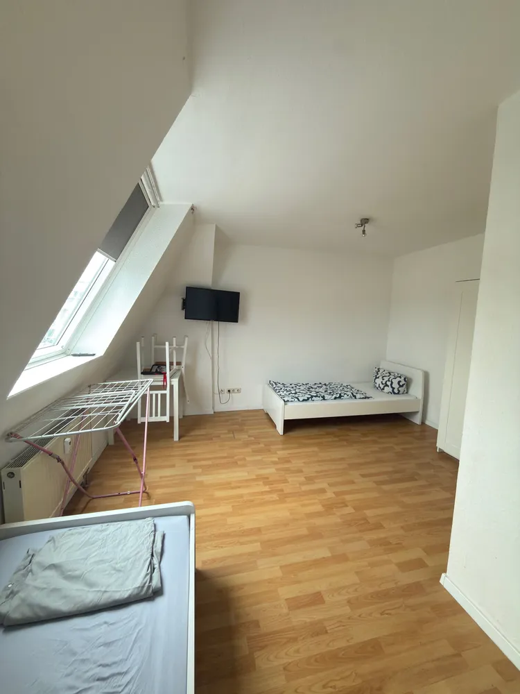 1 Zimmer Wohnung mit 25 m² in Fürth – Bild 2