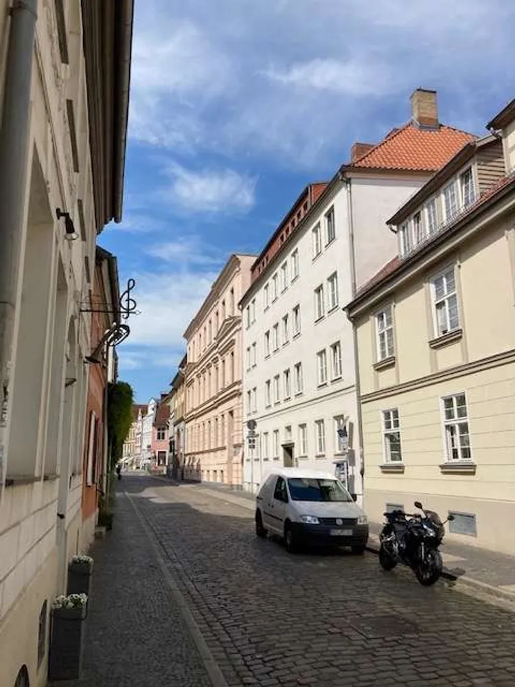 2 Zimmer Wohnung mit 56 m² in Stralsund – Bild 2