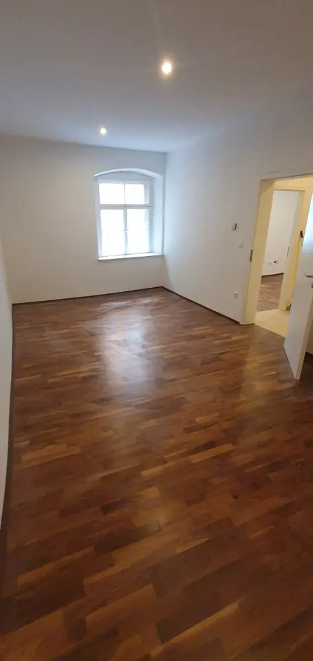 3 Zimmer Wohnung mit 50 m² in Regensburg – Bild 2