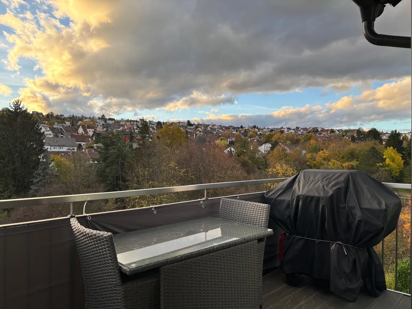 4 Zimmer Wohnung mit 107 m² in Esslingen am Neckar – Bild 3
