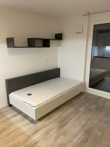 1 Zimmer Wohnung mit 26 m² in Augsburg – Bild 2