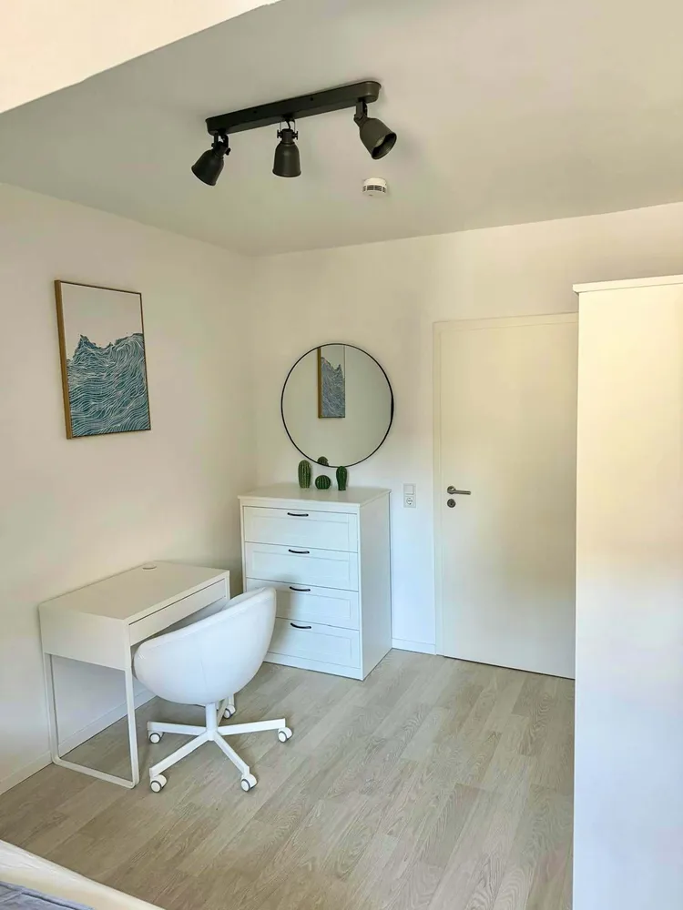 WG-Zimmer mit 20 m² in Düsseldorf – Bild 1