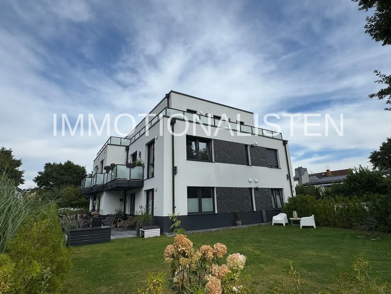 2 Zimmer Wohnung mit 73 m² in Bremen – Bild 1