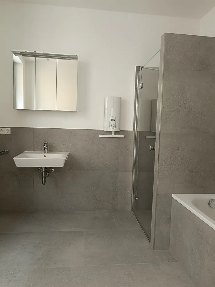 3 Zimmer Wohnung mit 130 m² in Würzburg – Bild 6
