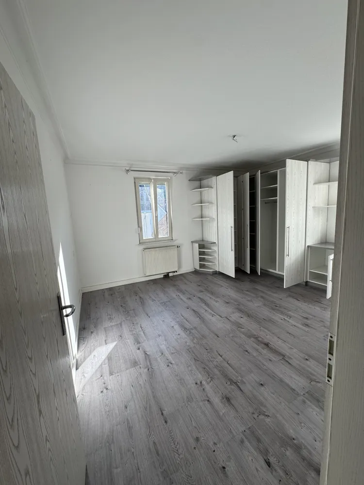 4 Zimmer Wohnung mit 104 m² in Stuttgart – Bild 1