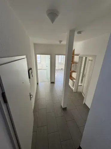 4 Zimmer Wohnung mit 104 m² in Stuttgart – Bild 3