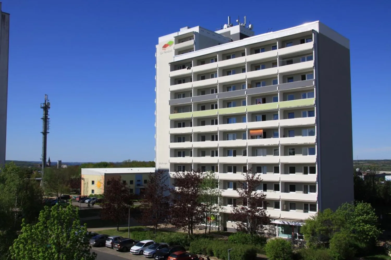 3 Zimmer Wohnung mit 70 m² in Neubrandenburg – Bild 1