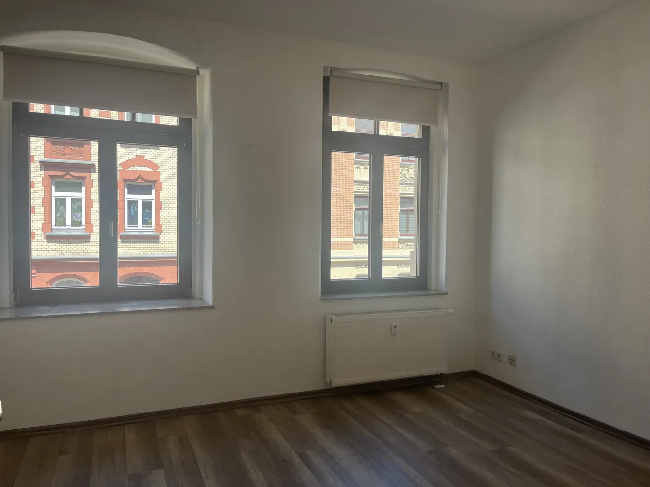 5 Zimmer Wohnung mit 95 m² in Plauen – Bild 2