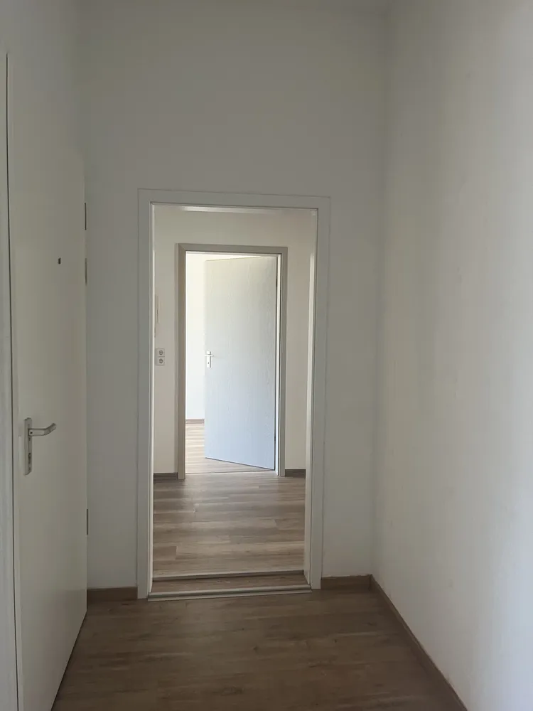 5 Zimmer Wohnung mit 95 m² in Plauen – Bild 11