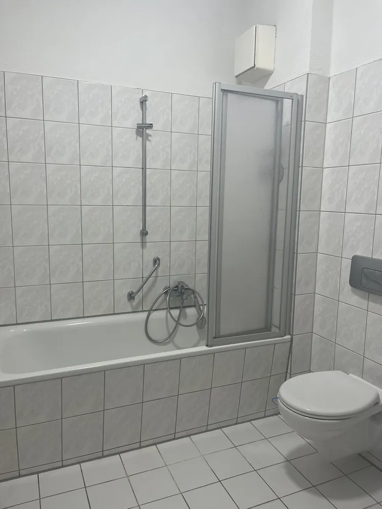 5 Zimmer Wohnung mit 95 m² in Plauen – Bild 6