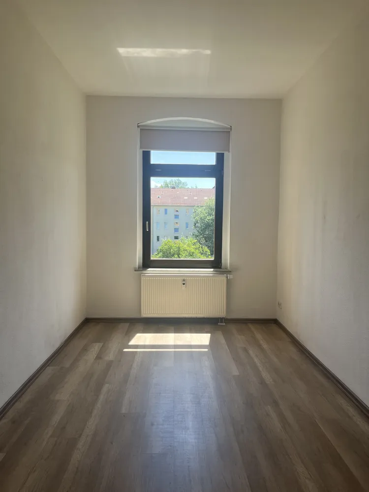 5 Zimmer Wohnung mit 95 m² in Plauen – Bild 8
