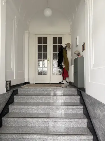 6 Zimmer Wohnung mit 220 m² in Leipzig – Bild 2