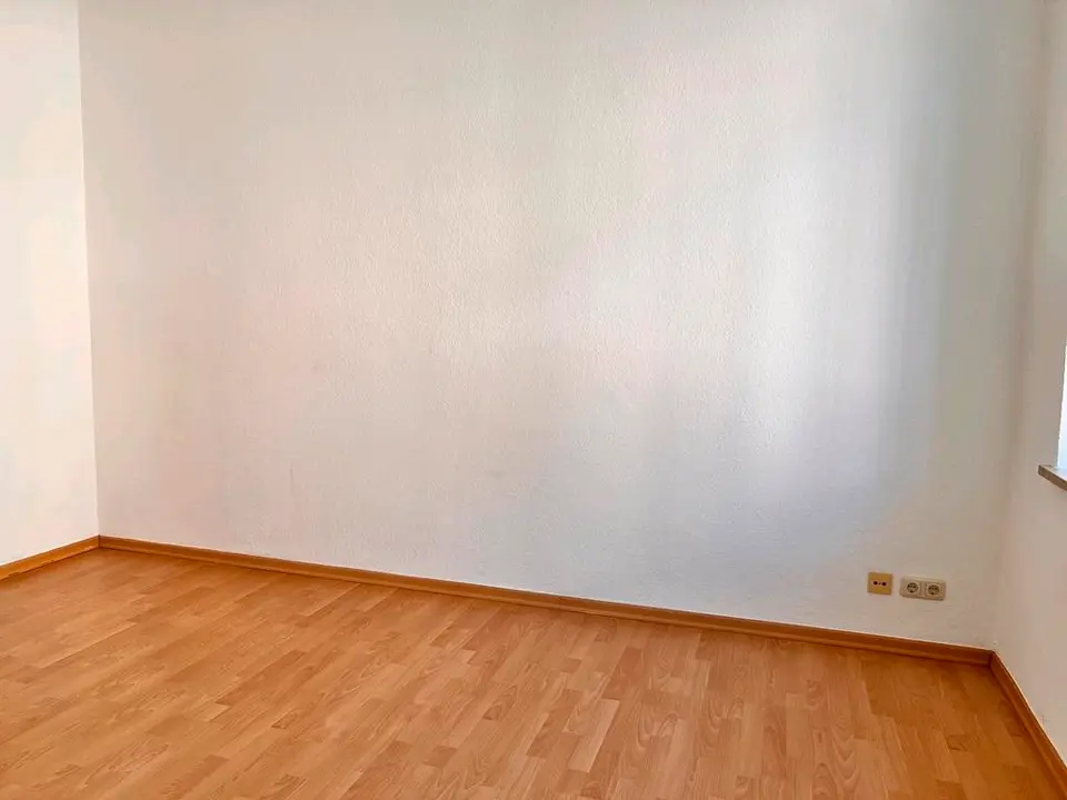 2 Zimmer Wohnung mit 30 m² in Plauen – Bild 8