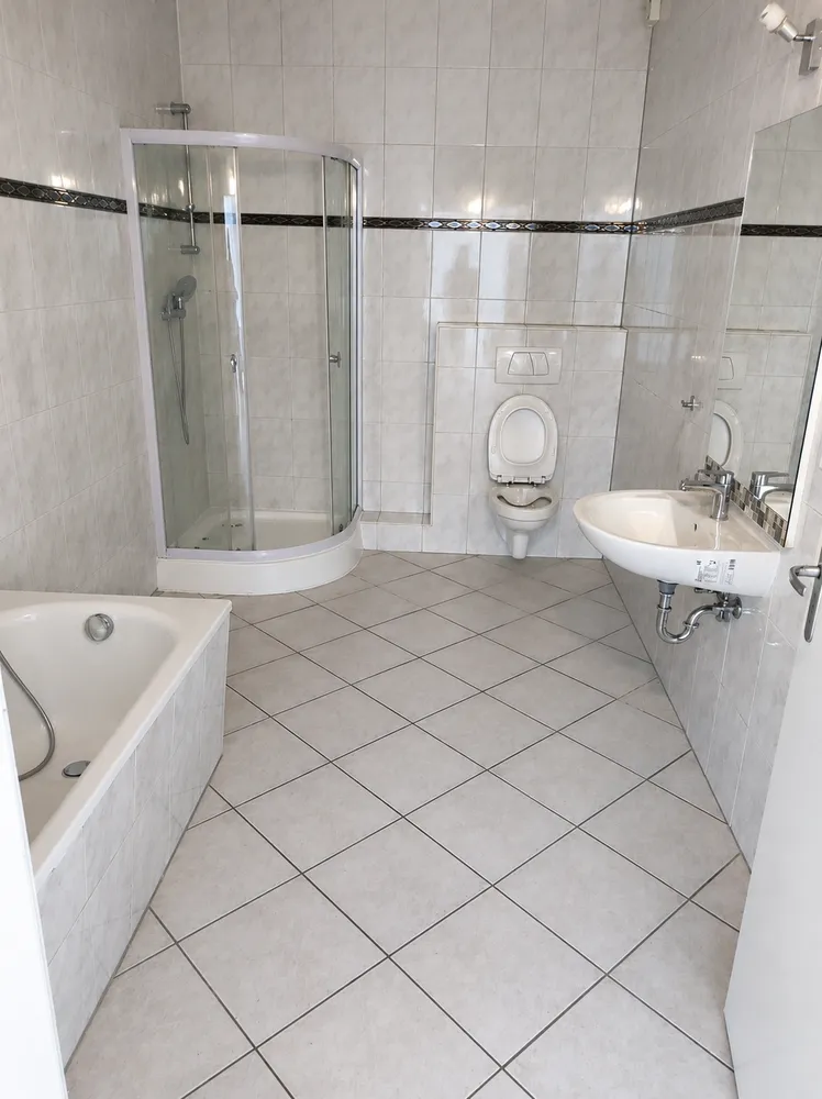 3 Zimmer Wohnung mit 118 m² in Düren – Bild 4