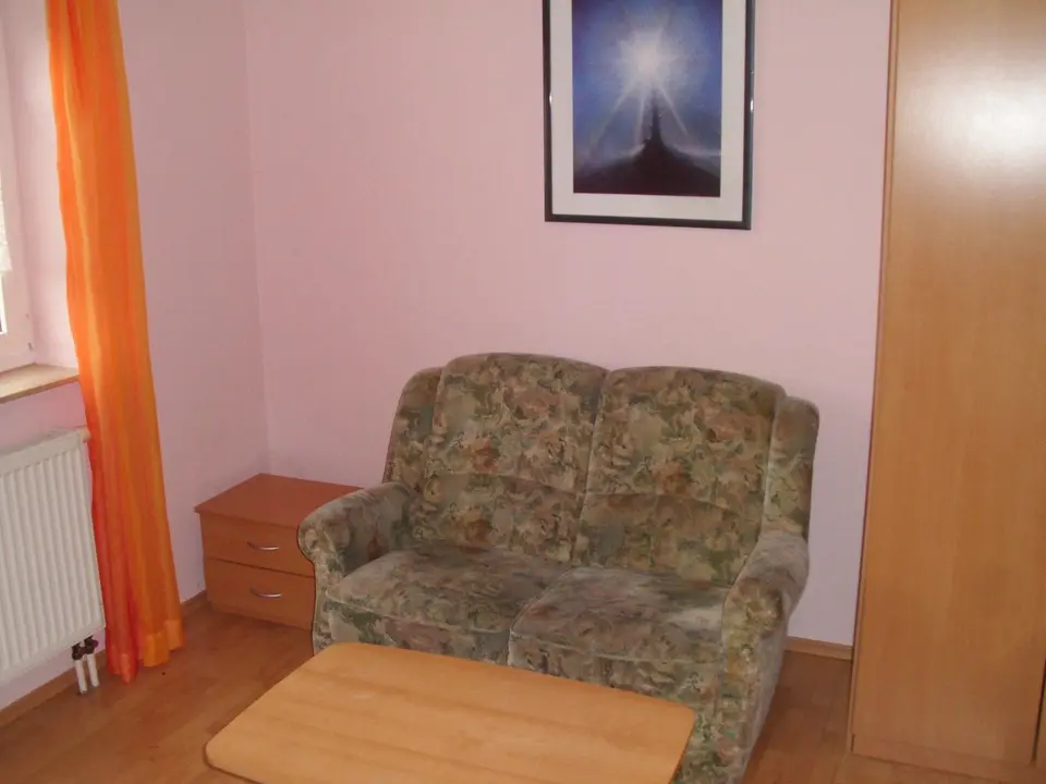 WG-Zimmer mit 12 m² in Dietzenbach – Bild 1
