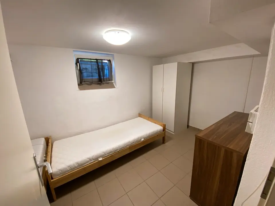 WG-Zimmer mit 12 m² in Dietzenbach – Bild 3