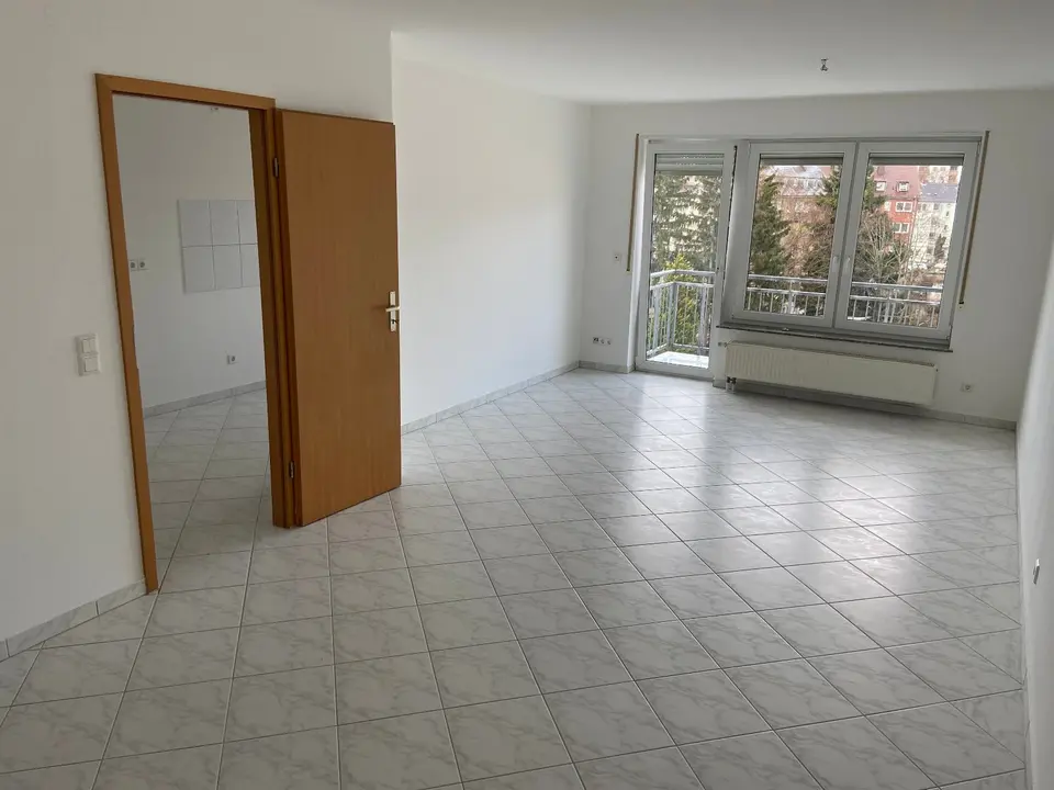 4 Zimmer Wohnung mit 90 m² in Ludwigshafen – Bild 2