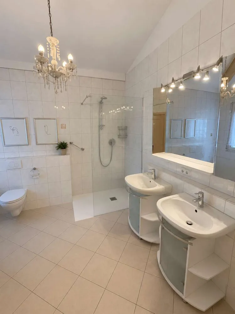 3 Zimmer Wohnung mit 122 m² in Ingolstadt – Bild 2