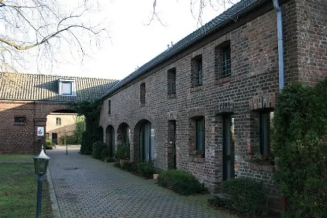 3 Zimmer Wohnung mit 60 m² in Neuss – Bild 3