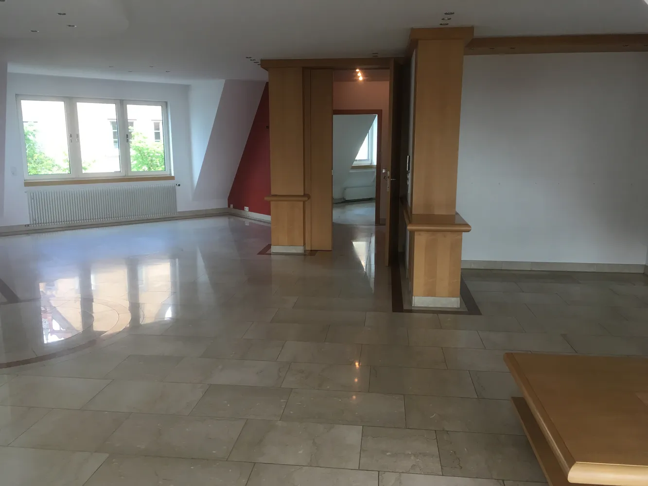 4 Zimmer Wohnung mit 227 m² in Ulm – Bild 3
