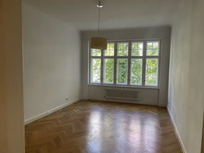 4 Zimmer Wohnung mit 132 m² in Berlin – Bild 3