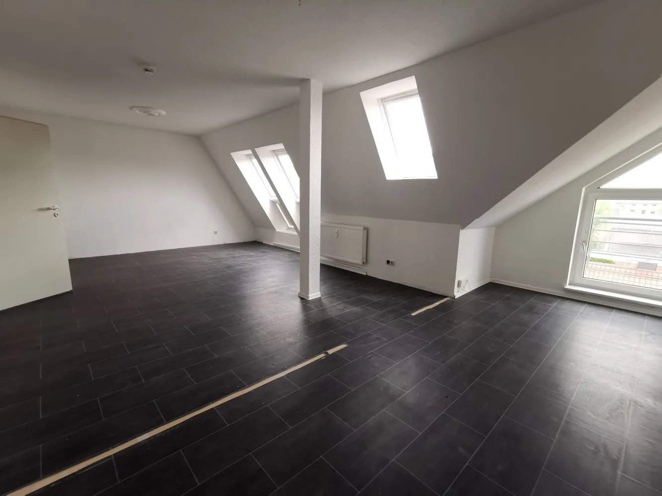 2 Zimmer Wohnung mit 79 m² in Magdeburg – Bild 1