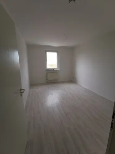 2 Zimmer Wohnung mit 79 m² in Magdeburg – Bild 4